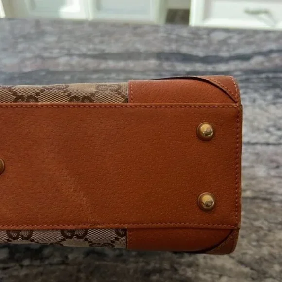 GUCCI Vintage Handbag GG Logo Brown Leather